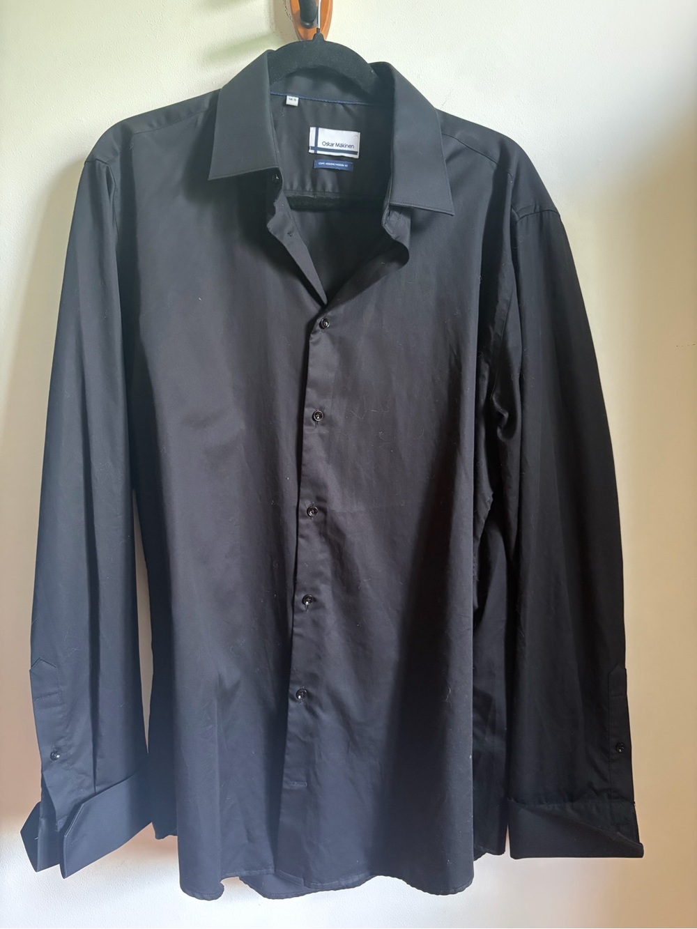 Oskar Mäkinen Black Button-Up Dress Shirt